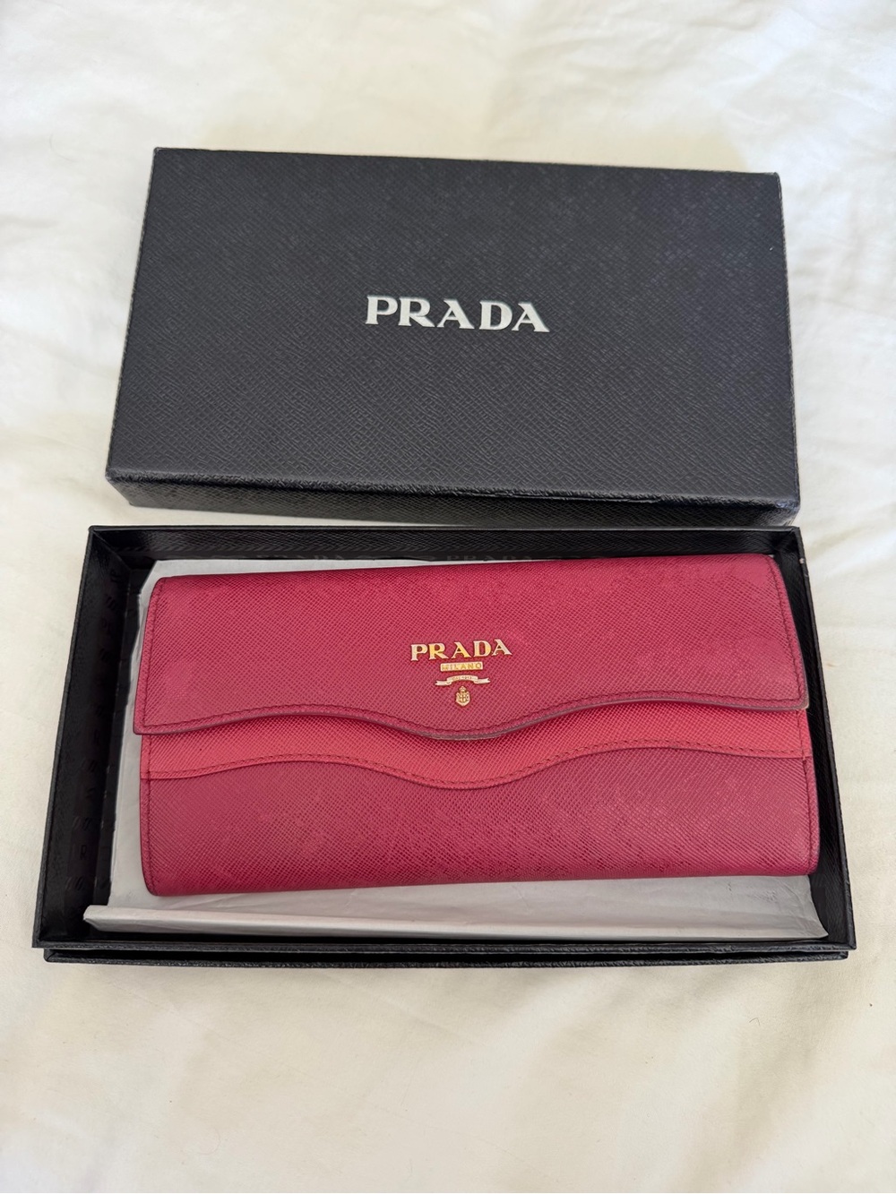 PRADA WALLET FOR SALE